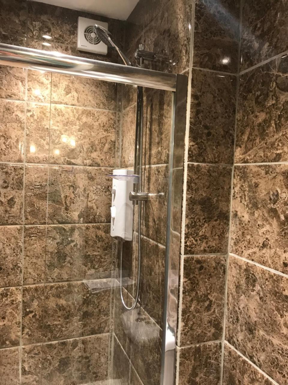 Central City Pad One Bedroom Plus Double Sofabed 바스 외부 사진
